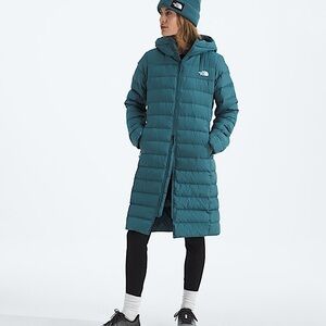 The North Face Aconcagua Parka Women's Hooded Puffer Jacket